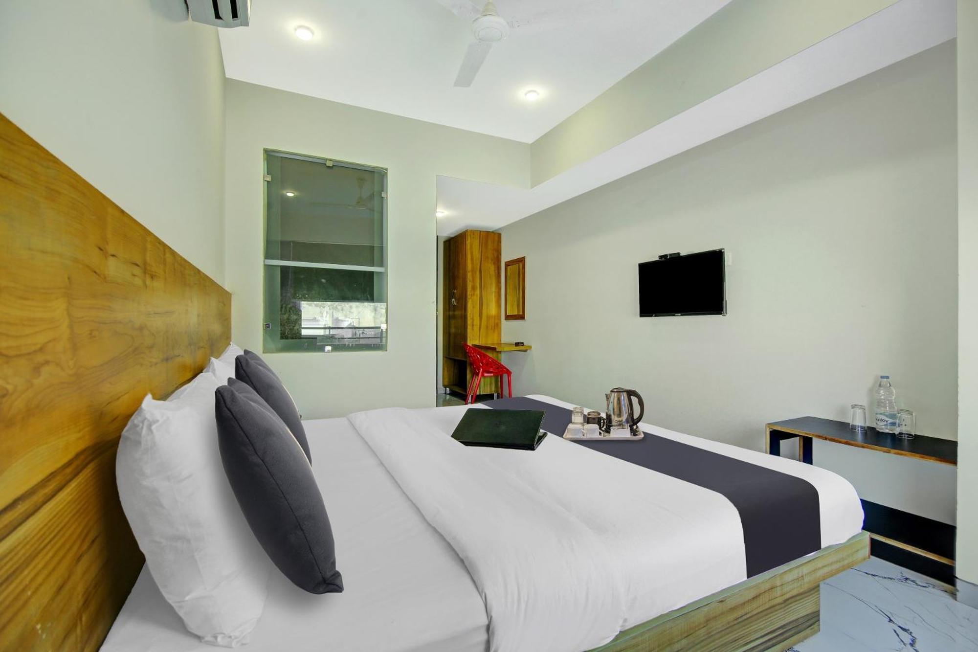 Townhouse OAK Gazelle Inn Gurgaon Buitenkant foto