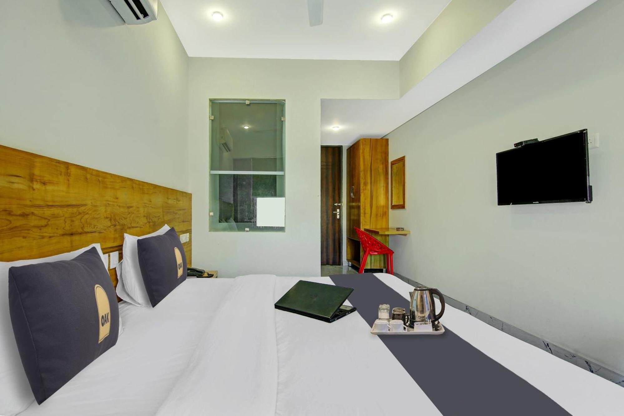 Townhouse OAK Gazelle Inn Gurgaon Buitenkant foto