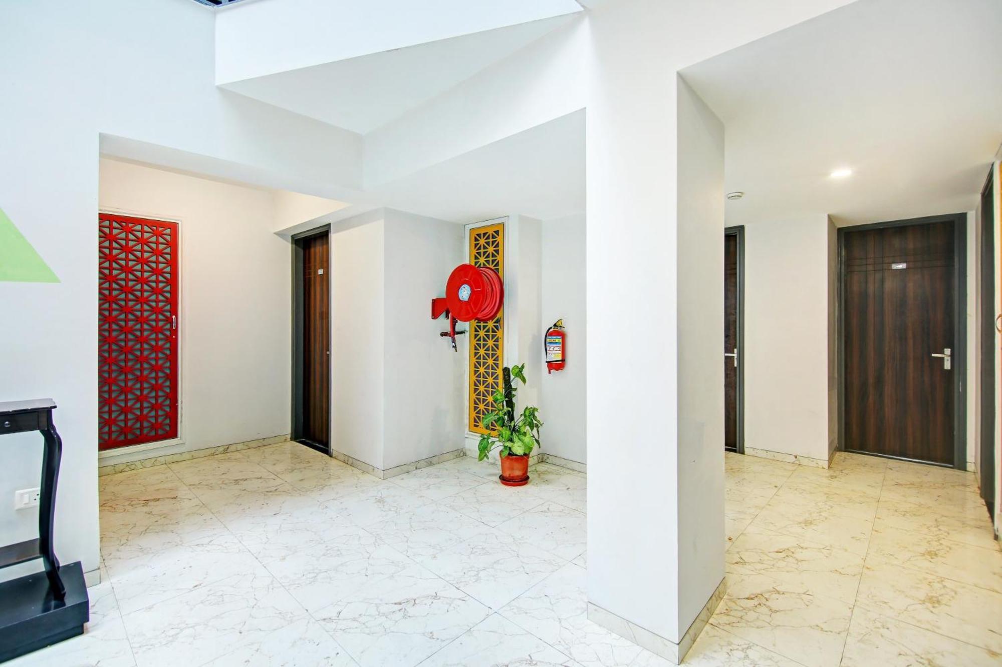 Townhouse OAK Gazelle Inn Gurgaon Buitenkant foto